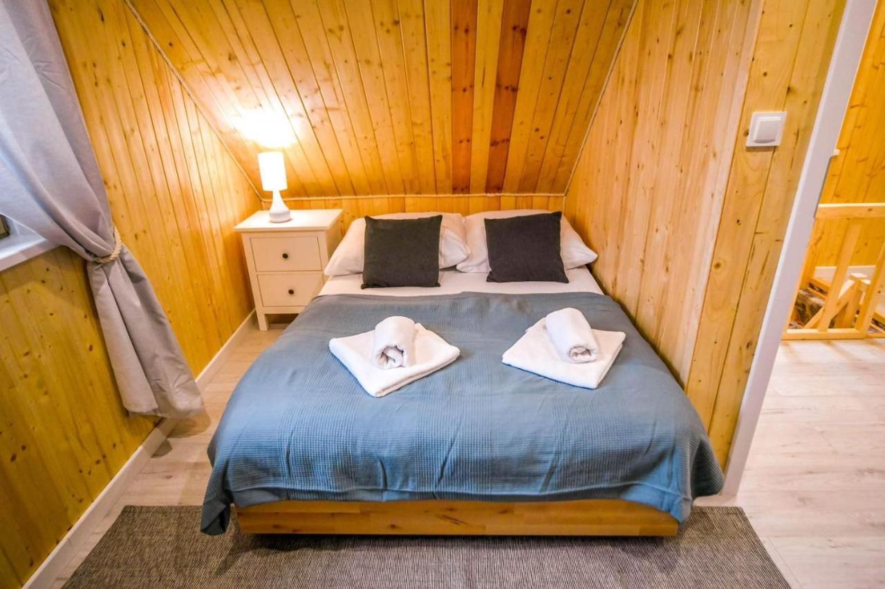 Nini House Dudki Villa